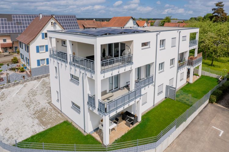 Mehrfamilienhaus