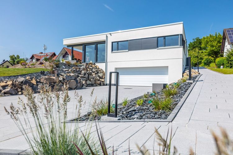 Bild 1 für Bungalow FUSION am Hang - mit Keller und Doppelgarage 