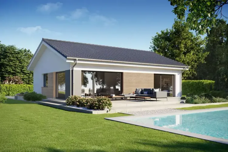 Moderner Bungalow mit Satteldach, Terrasse und Pool