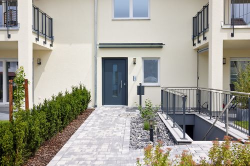 Mehrfamilienhaus