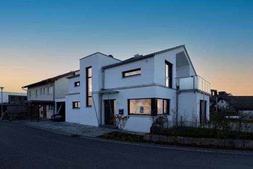 Einfamilienhaus mit Loggia