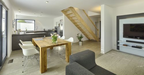 LINEAR Stadtvilla mit Garage - Slideshow-Bild 6