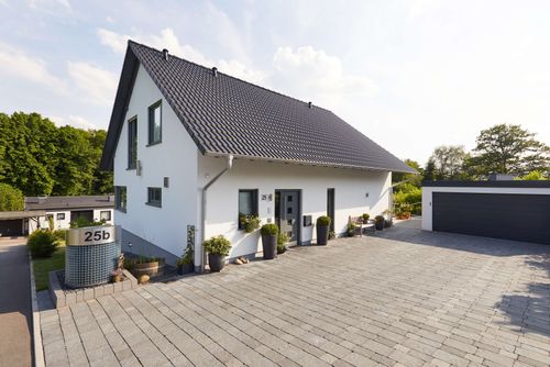 GUSSEK HAUS - Einfamilienhaus Babelsberg 