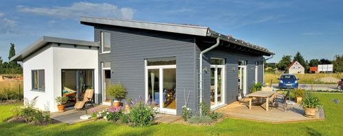 LUXHAUS - Walmdach 130